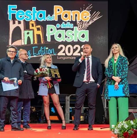 Stand gastronomici alla Festa del Pane e della Pasta