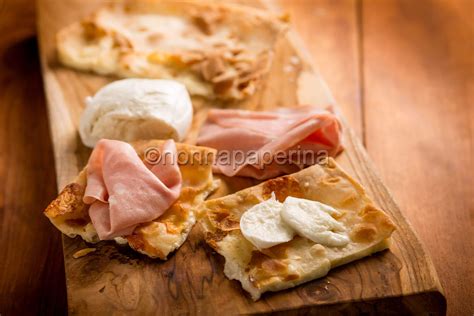 Stracchino su focaccia
