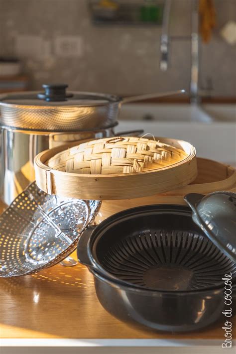 Strumenti per la cottura a vapore