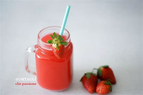 Succo di Fragola Senza Zucchero