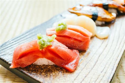 Sushi Crudo