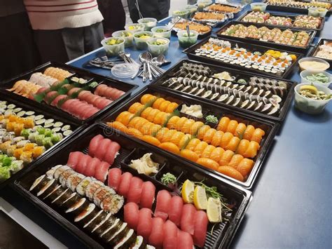 Sushi Table