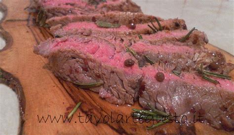 Tagliata di Filetto con Pepe Rosa