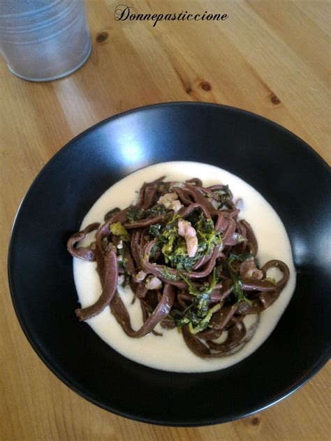 Tagliatelle al Cacao con Salsiccia