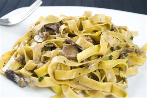 Tagliatelle con funghi