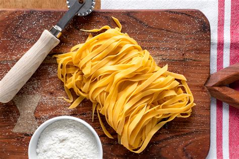 Tagliatelle mantecate con il condimento