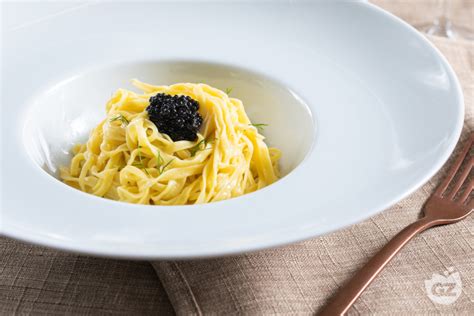 Tagliolini al caviale