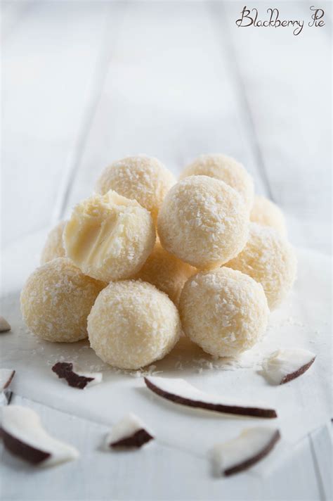 Tartufini al Cocco e Cioccolato Bianco