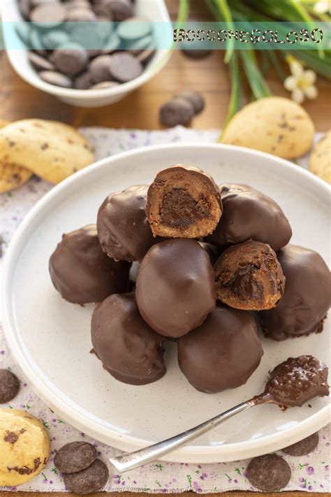 Tartufini con Biscotti Secchi