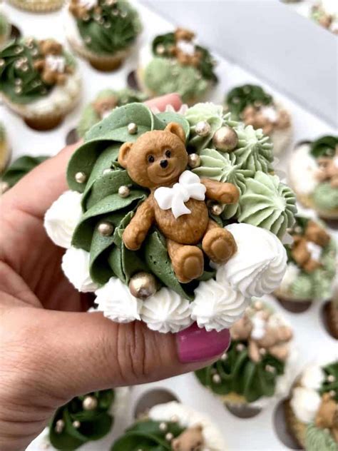 Teddy Cupcake