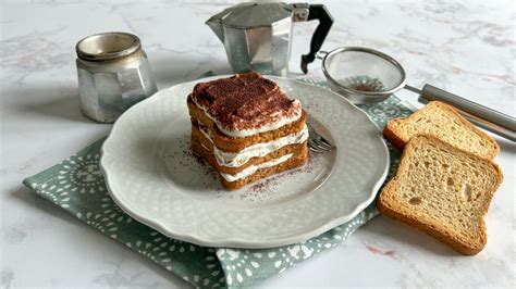 Tiramisù con Fette Biscottate
