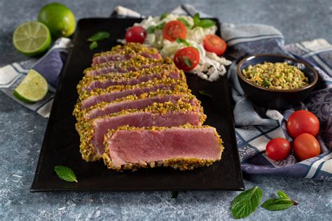 Tonno in crosta di pistacchi