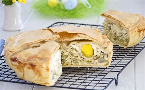 Torta Pasqualina di Carciofi e Bietole