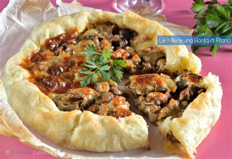 Torta Rustica con Funghi e Salsiccia