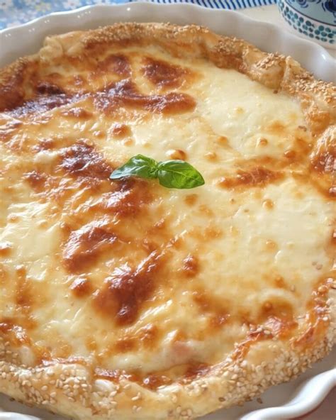 Torta Salata Stracchino e Prosciutto