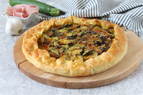 Torta Salata Zucchine e Stracchino