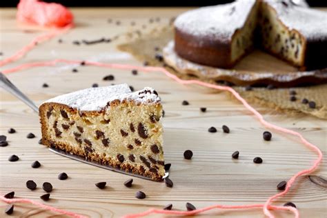 Torta Sbriciolata al Mascarpone e Gocce di Cioccolato