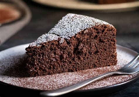 Torta al cioccolato senza burro e farina