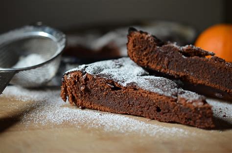 Torta al cioccolato vegana