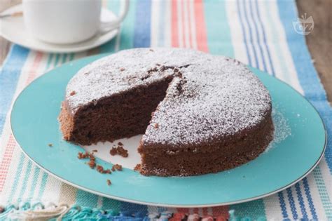 Torta all'acqua al cioccolato