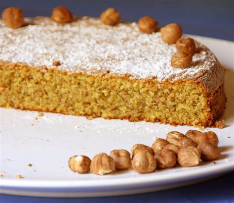 Torta alle Nocciole