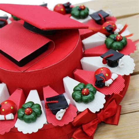 Torta bomboniere laurea