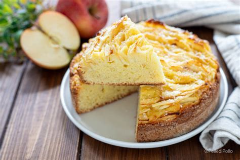 Torta cocco e mele pronta