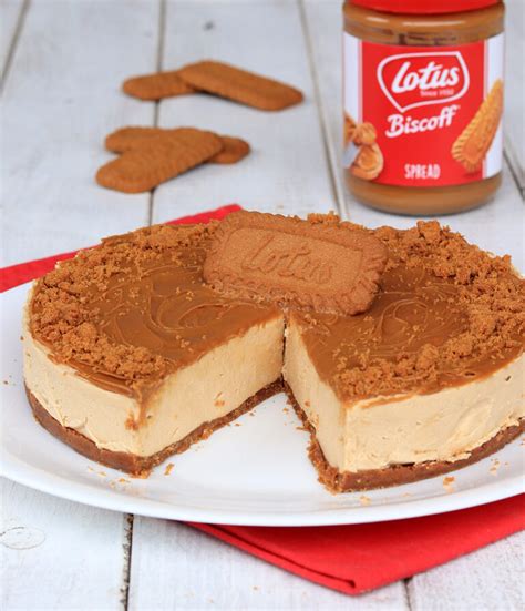 Torta con Biscotti Lotus