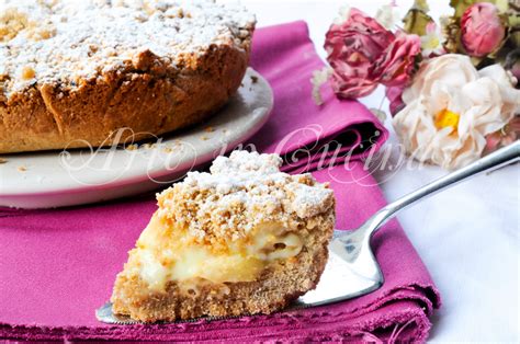 Torta con biscotti secchi