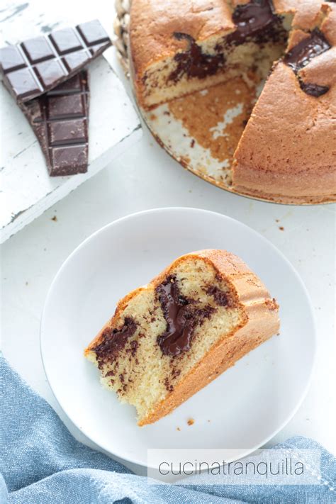 Torta con tavoletta di cioccolato