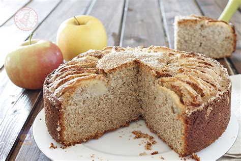 Torta di Grano Saraceno e Mele Frullate