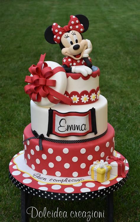 Torta di Minnie 3D