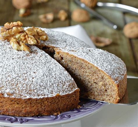 Torta di Noci Senza Glutine