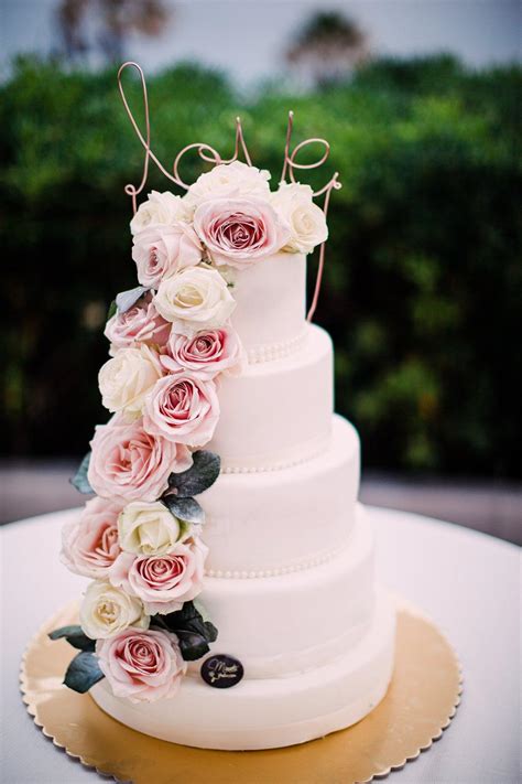 Torta nuziale a piani