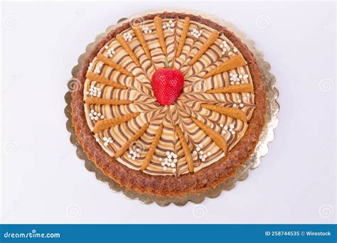 Torta rotonda a strati
