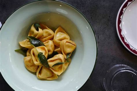 Tortelloni Bolognesi