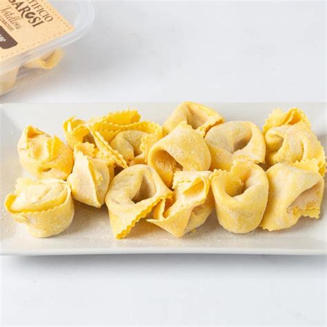 Tortelloni con diversi condimenti