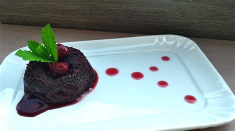 Tortino al cioccolato con lamponi