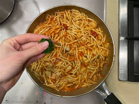 Trofie al sugo di merluzzo