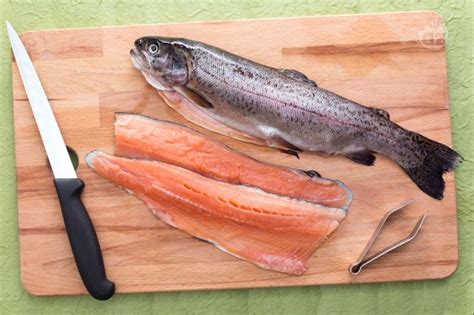 Trota salmonata fresca