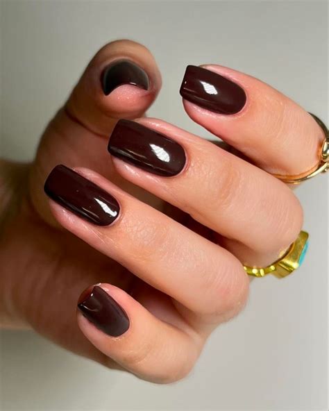 Unghie color cioccolato