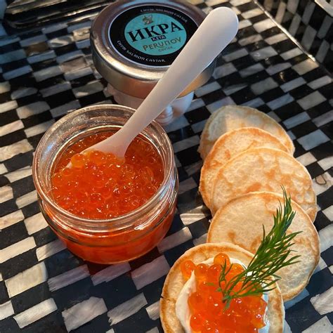 Uova di salmone (Ikura)