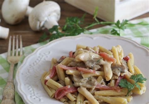 Variante Pasta al Prosciutto Cotto e Funghi