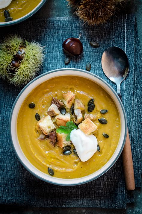 Vellutata di zucca e funghi