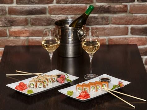 Vino bianco e sushi