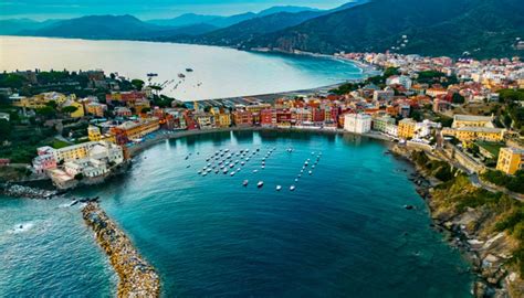 Vista di Sestri Levante
