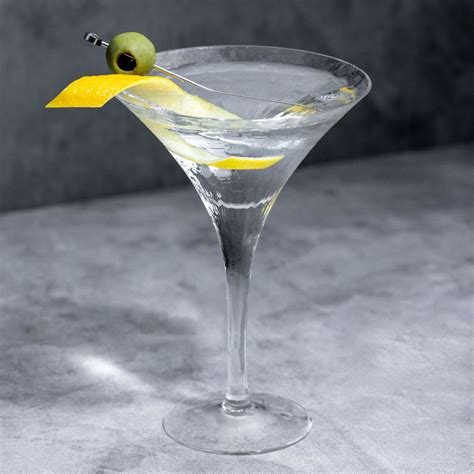 Vodka Martini con scorza di limone