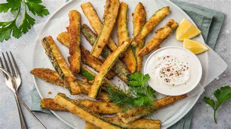 Zucchine fritte in friggitrice ad aria