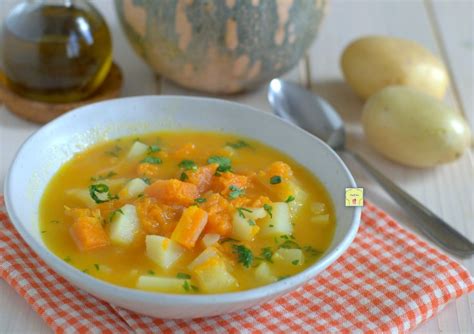 Zuppa di Zucca e Patate Dolci