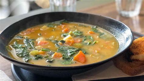 Zuppa di verdure miste